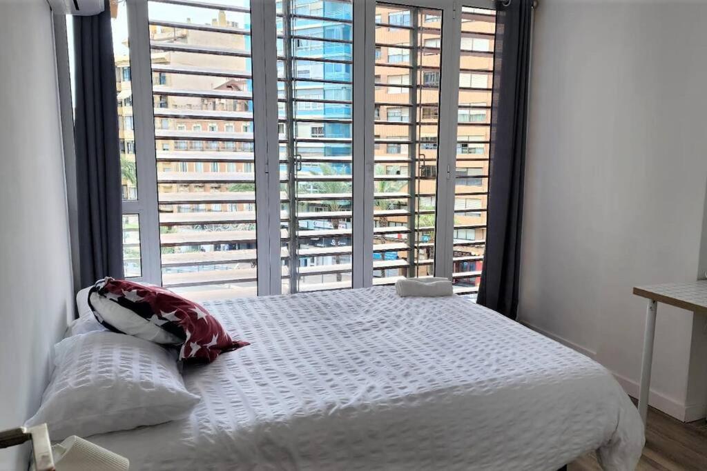 Apartamento En La Rambla Centro Alicante C מראה חיצוני תמונה
